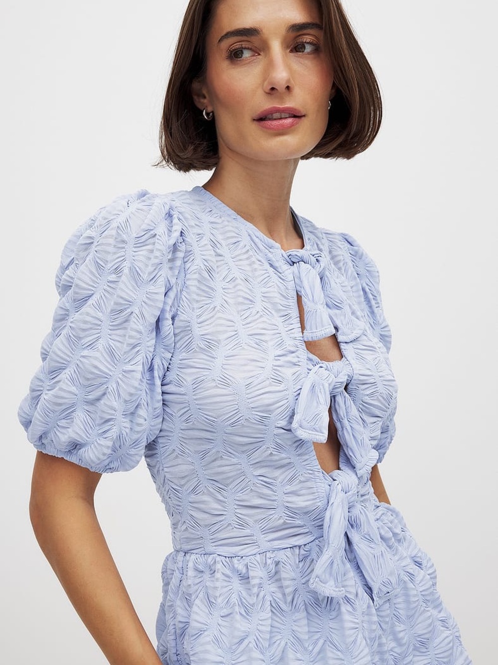 Lavender Tie-Front Puff Sleeve Blouse